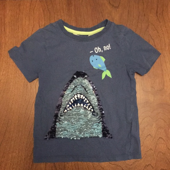 Fun Sequins Shark tshirt - Picture 3 of 3